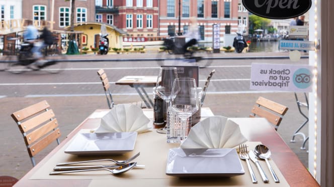 Lumbini Indian & Nepalese Restaurant - Amsterdam - 9