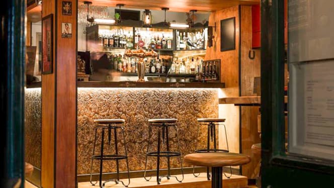 Pub Português - Lisboa - 8