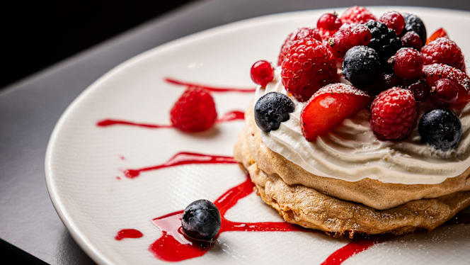 Le Huitieme Arrt - Paris - 1