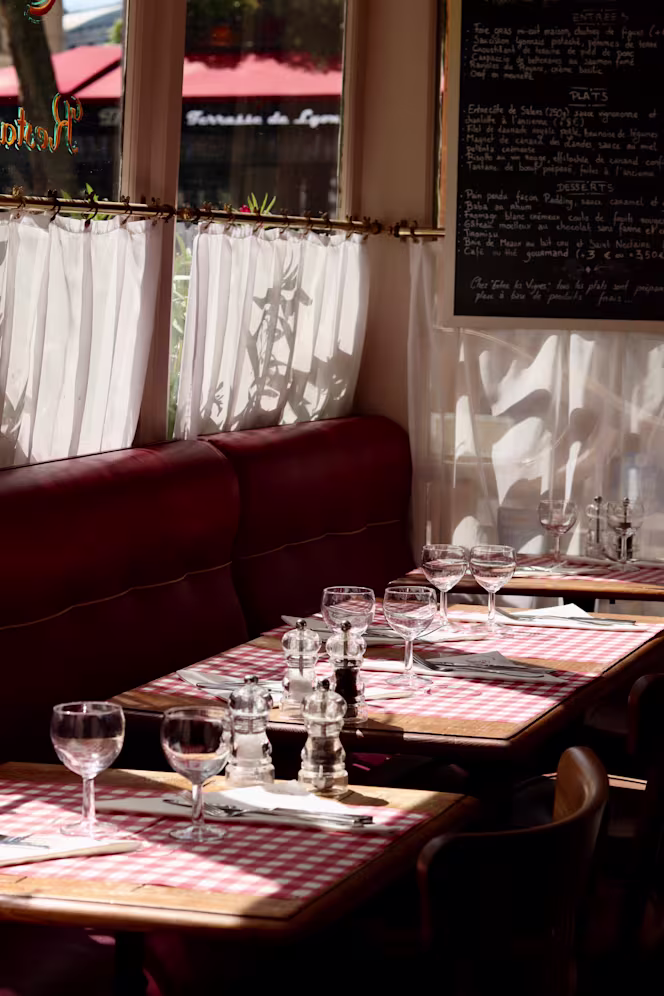 Entre les Vignes - Restaurant - Paris