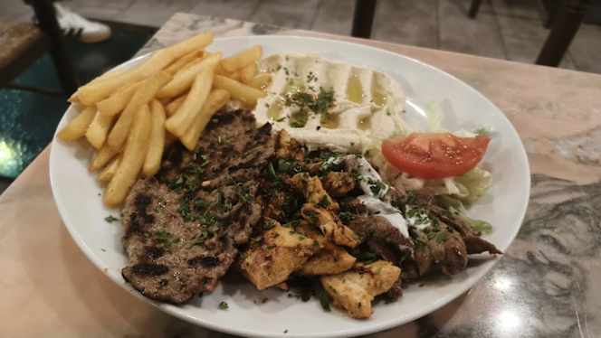 Al Afandi Libanese - 4