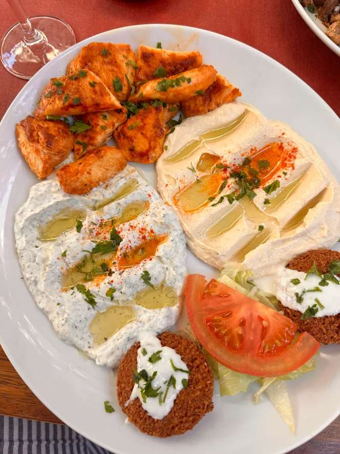 Al Afandi Libanese - 3