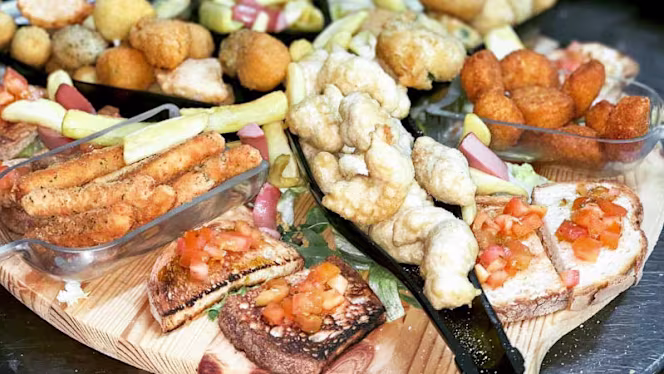 Rione Terra Pub Pizzeria - 5