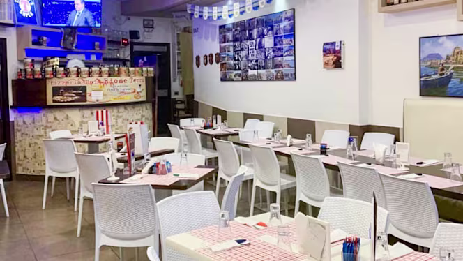 Rione Terra Pub Pizzeria - 6