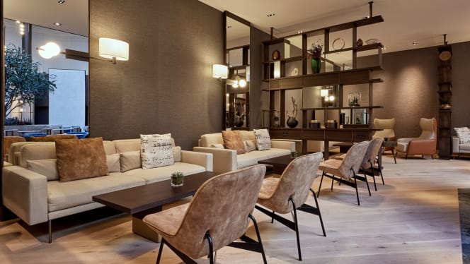 Main Tapas Lounge: The Westin Grand Frankfurt - 5