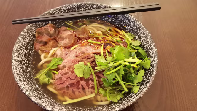 Au Pays Tsingtao - 0