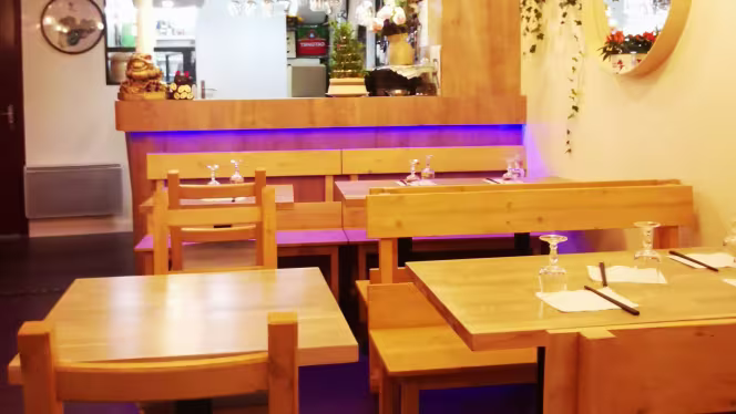 Au Pays Tsingtao - 1