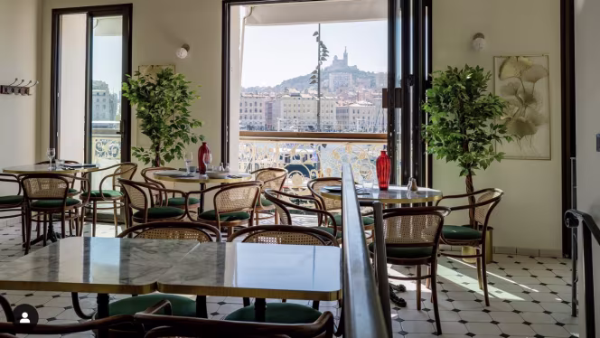 Le Petit Pernod - Marseille - 4