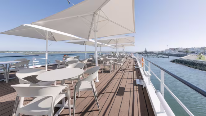 Costa Do Sal Boat Lounge - 4