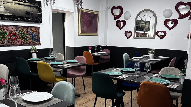 Kashmir Indian Restaurant - 1