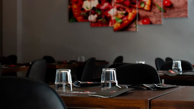 Farina Pizzeria- Pizza e Fritti - 9