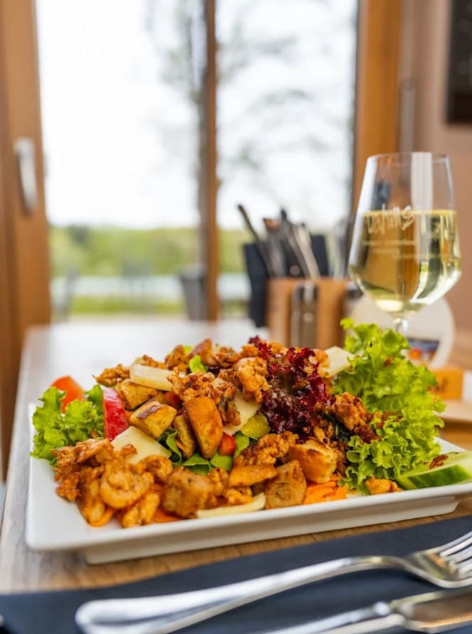 Two Seasons - Zum Seeblick - 9