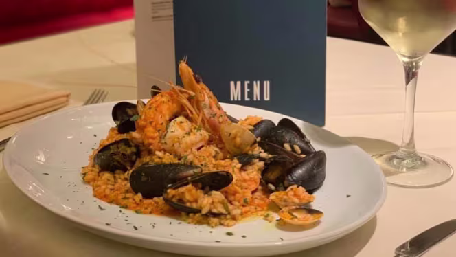 Lucarelli Restaurant West Bromwich - 8