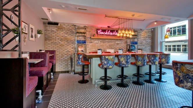 Slug and Lettuce Newcastle Quayside - 2