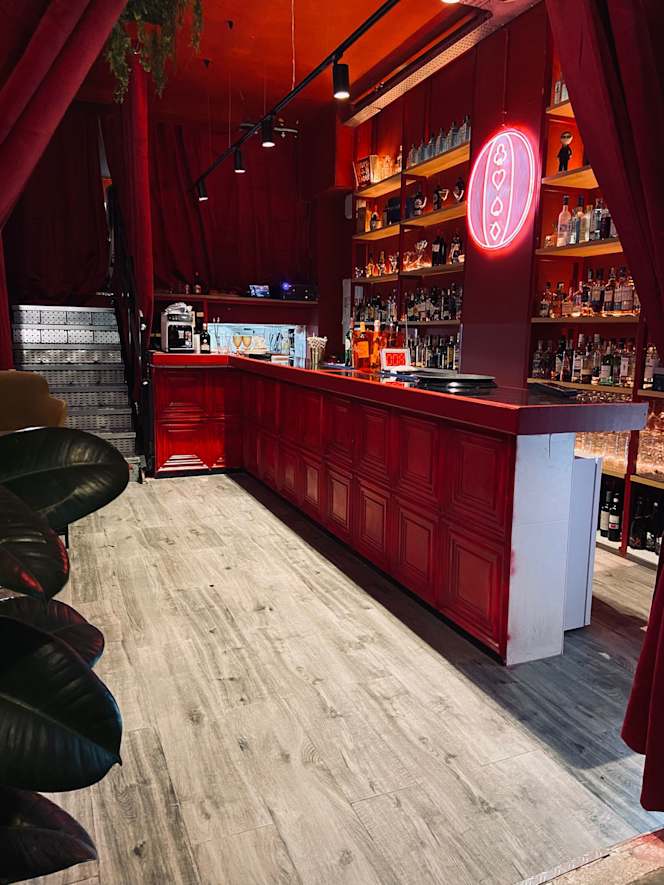 No Va Más · Chamberí - 4