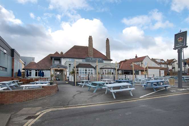 Crown Inn Sheringham - 4