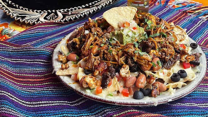 Mexicano La Taquería - 5