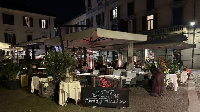 Vintage Jazz Food&Wine - 0