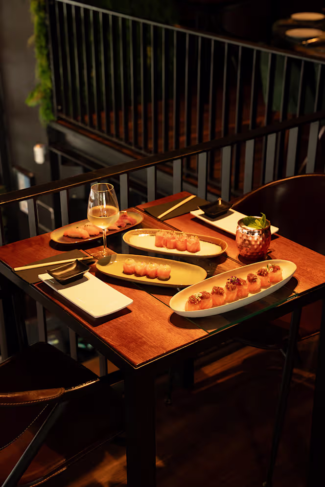 Brut Sushi Bar - 1