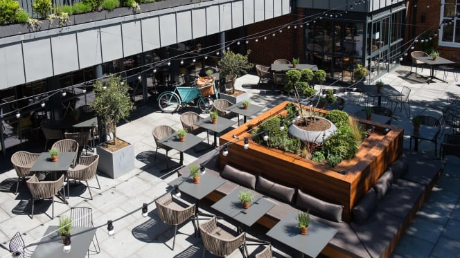 Bistro du Vin at Hotel du Vin Stratford-upon-Avon - 8