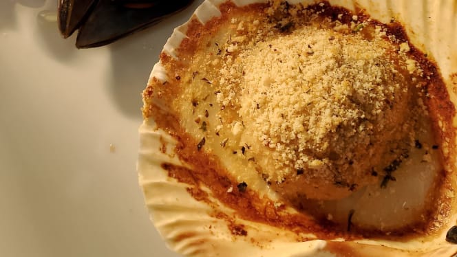 Sea Art Bar & Restaurant - 4