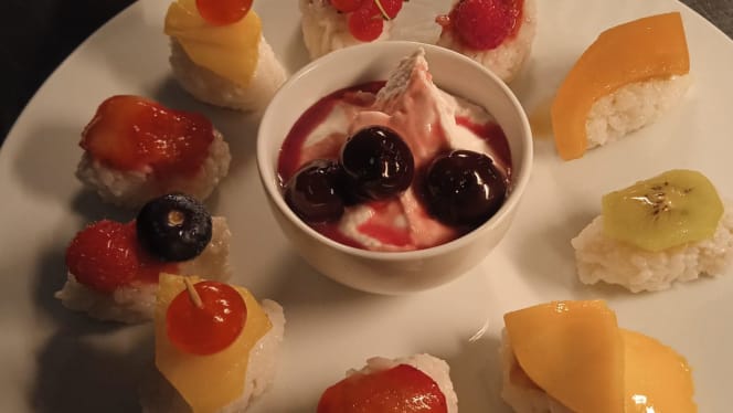 Sea Art Bar & Restaurant - 6