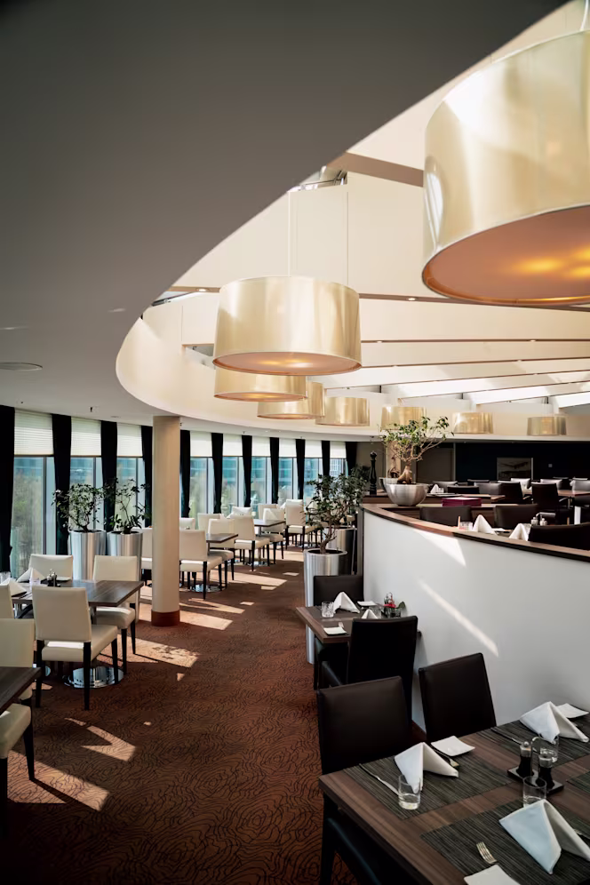 Otto Dine with a view at Sheraton Dusseldorf - Dusseldorf - 8