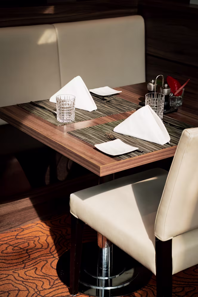 Otto Dine with a view at Sheraton Dusseldorf - Dusseldorf - 7