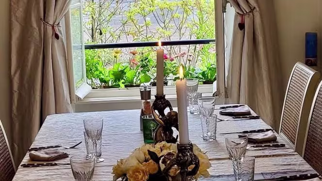 Maison Toussaint Petit Restaurant - 1