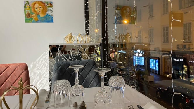 Roi Alexandre Nice - 8