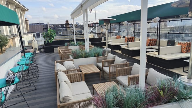 Soho Sky Terrace & The Bar - 8