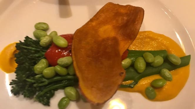 Bistro Petite Ruelle - 1