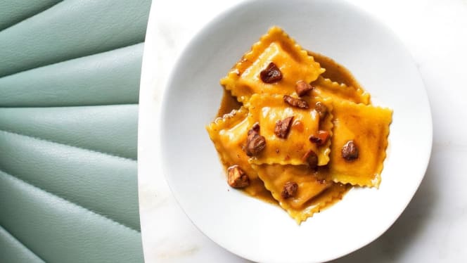 Lina Stores Kings Cross - 4