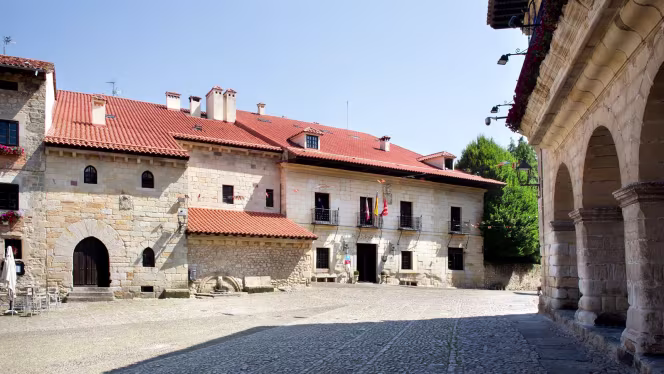 Restaurante Parador de Santillana Gil Blas - 1