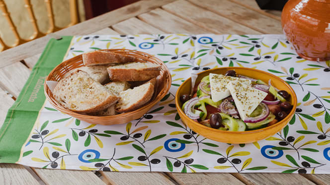 Taverna Ouzomezes - 3