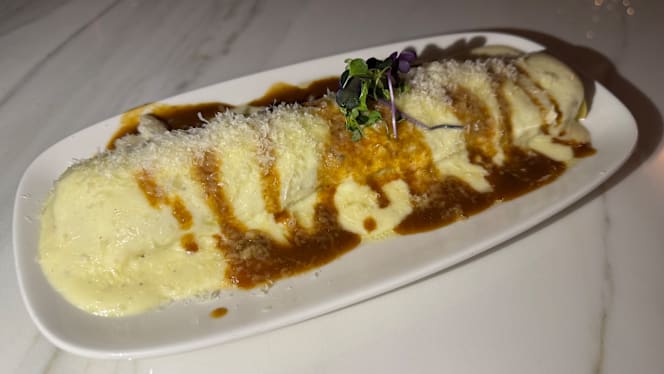 Food & Bar Capitol - 1