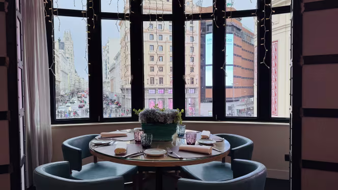 Food & Bar Capitol - 0