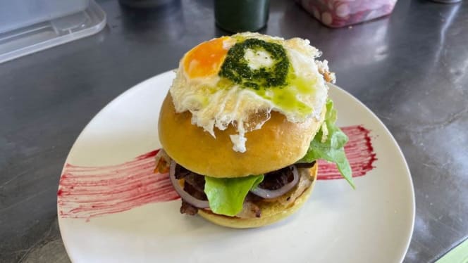 En Face La Cité - 5