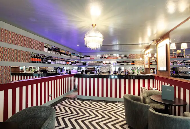 Storia - Redhill - 0