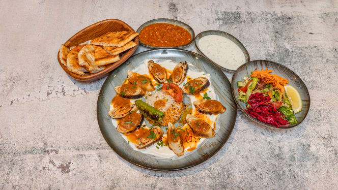 Et House - Swiss Cottage - 8