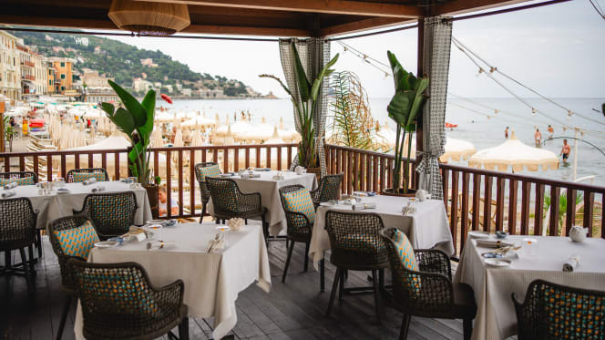 Gazebo Restaurant - 1