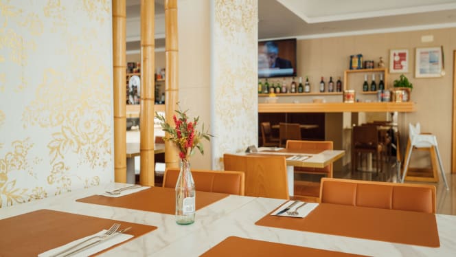 Encantus Pizzeria - 7