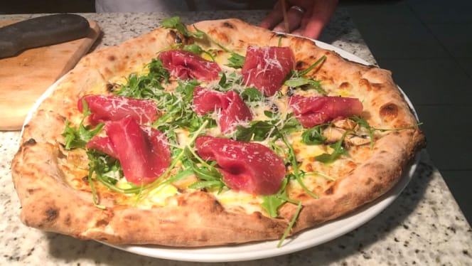 Encantus Pizzeria - 5