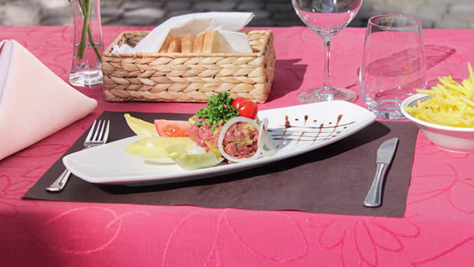 Restaurant de l'Hostellerie du XVIème Siècle - 8