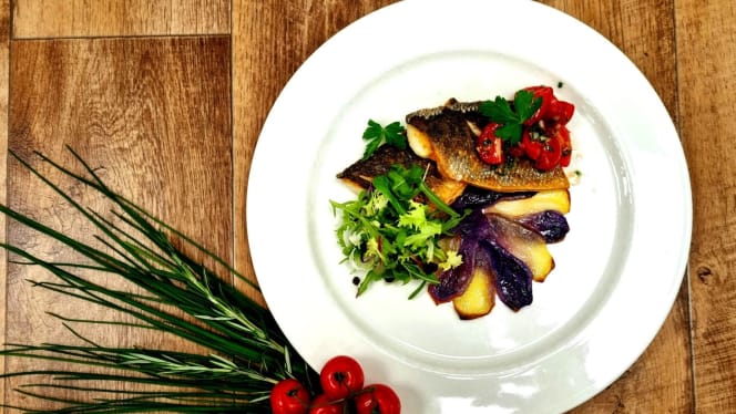 Bar & Bistro Victoria - 4