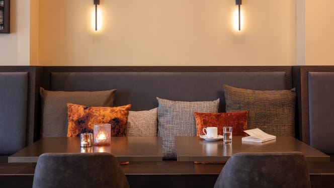 Bar & Bistro Victoria - 5