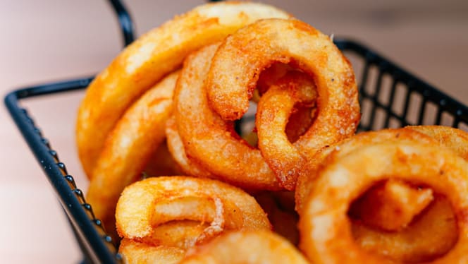 Meat Brothers House - 6