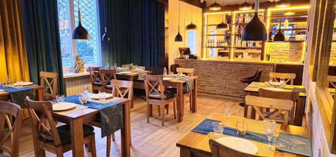 Spice Hub - Indian & Thai Cuisine - 9
