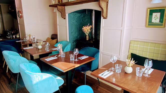 Farmer Browns Rathmines - 6