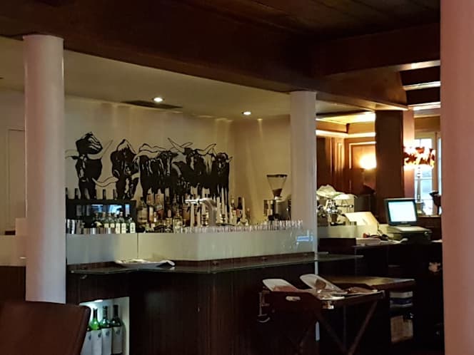 Butcher's American Steakhouse - 6